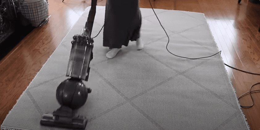 How to Clean High Pile Polyester Rugs